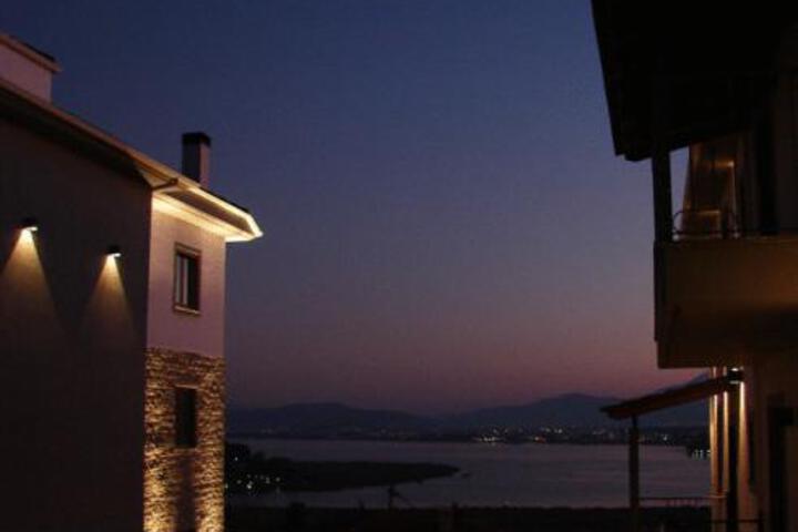 Hotel Amfithea