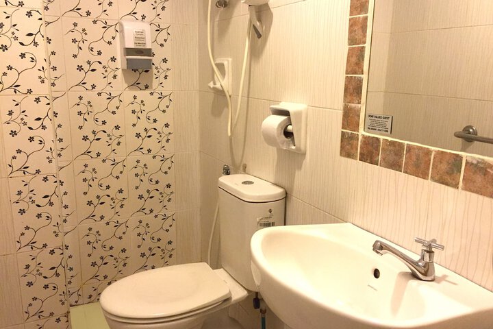 Room 26 of 48