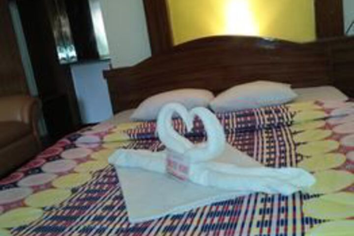 Room 51 of 68