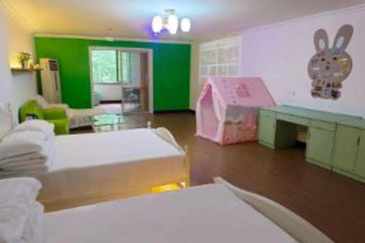 Room 22 of 23