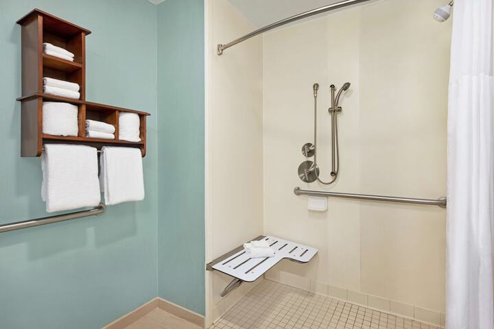 Room 35 of 67