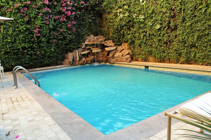 Pool 69 of 131