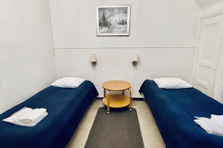 Room 6 of 64