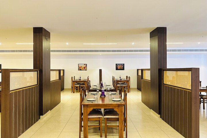 Dining 53 of 94