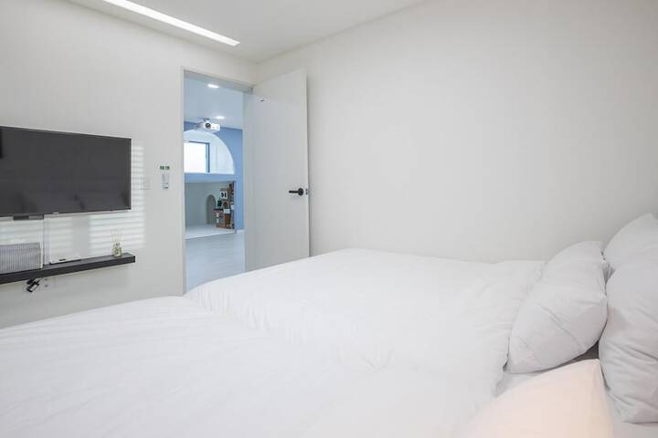 Room 88 of 188