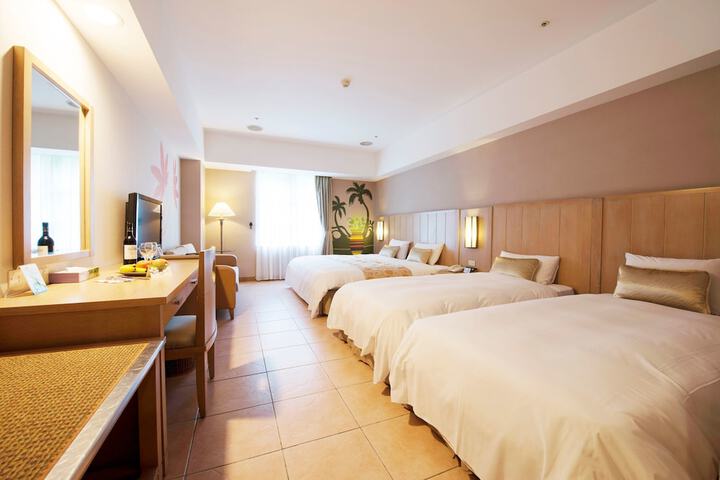 Room 3 of 35