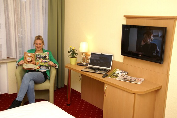 Room 7 of 161