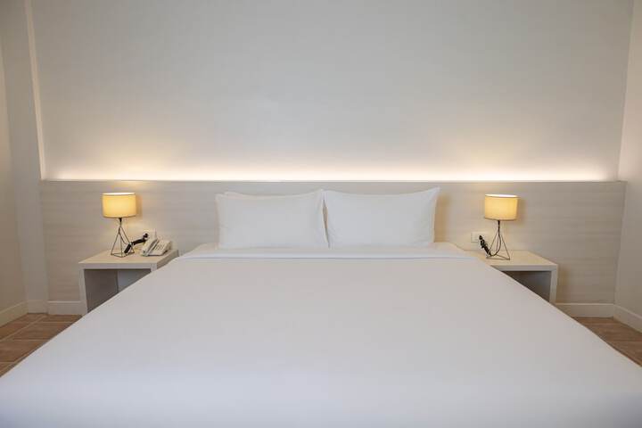 Room 25 of 126