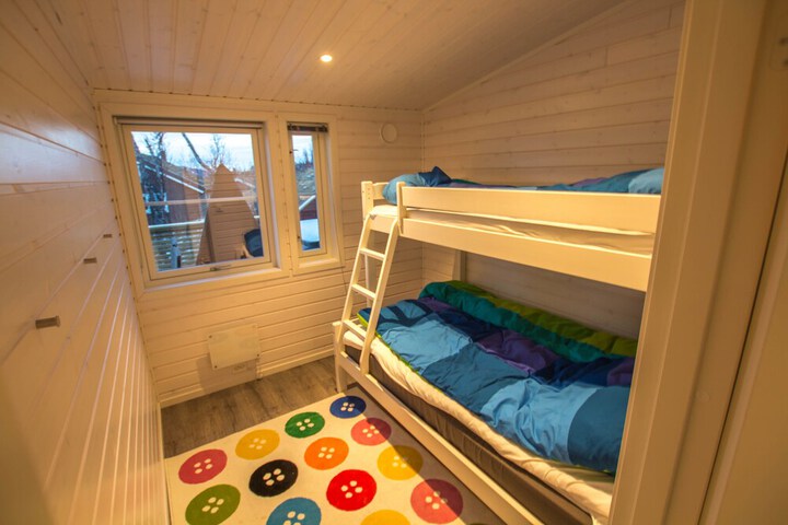 Room 16 of 126