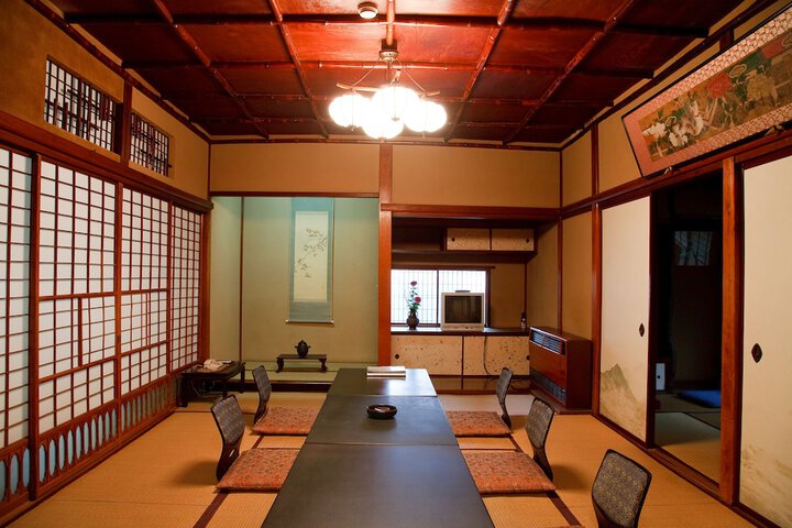 Room 18 of 70