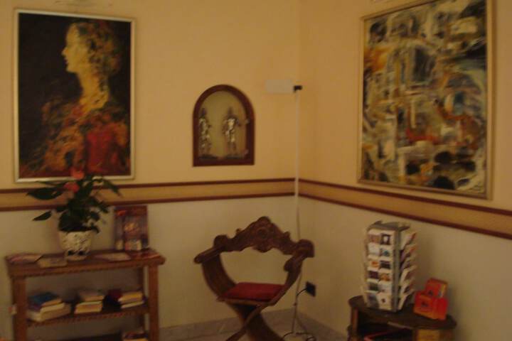 Entrance & Lobby
