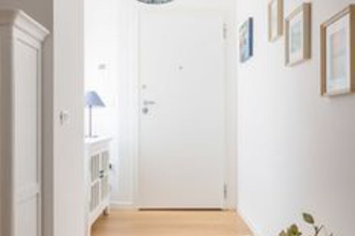 Room 10 of 21