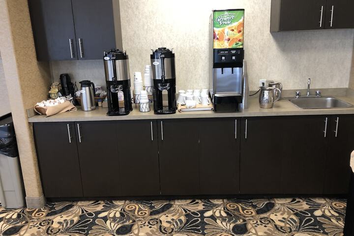 Breakfast buffet