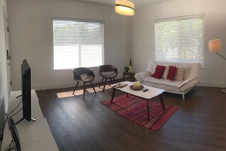 Room 12 of 37