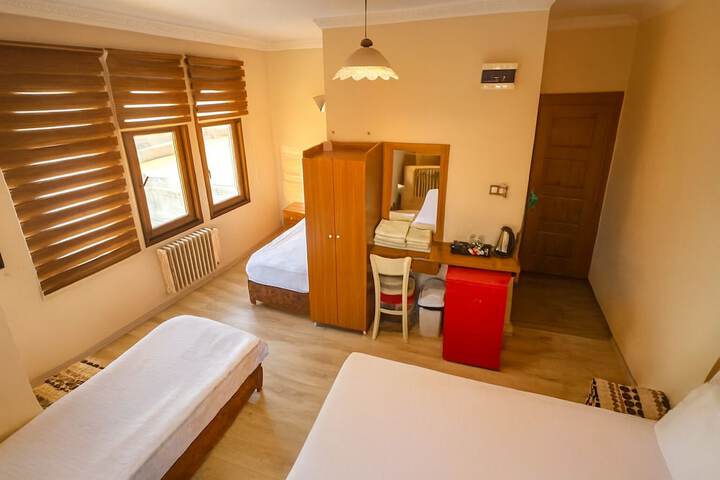 Room 19 of 91