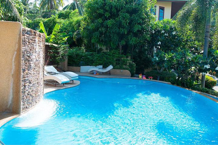 Pool 57 of 72