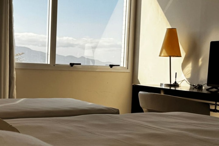 Room 10 of 47
