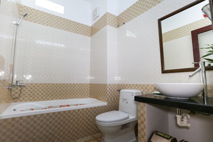 Room 10 of 44
