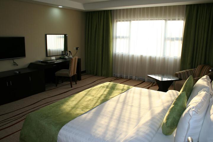 Room 19 of 19
