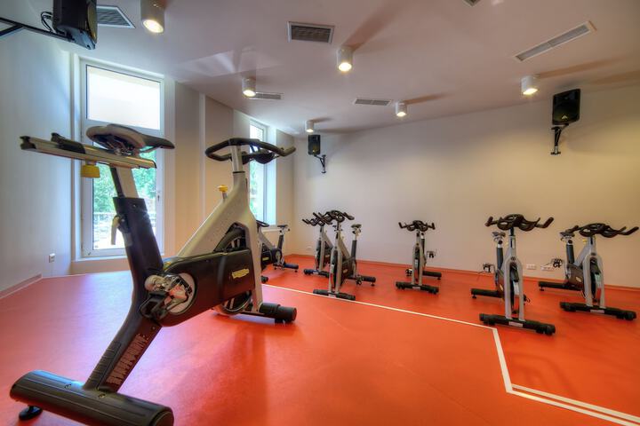 Health and Fitness 48 of 92