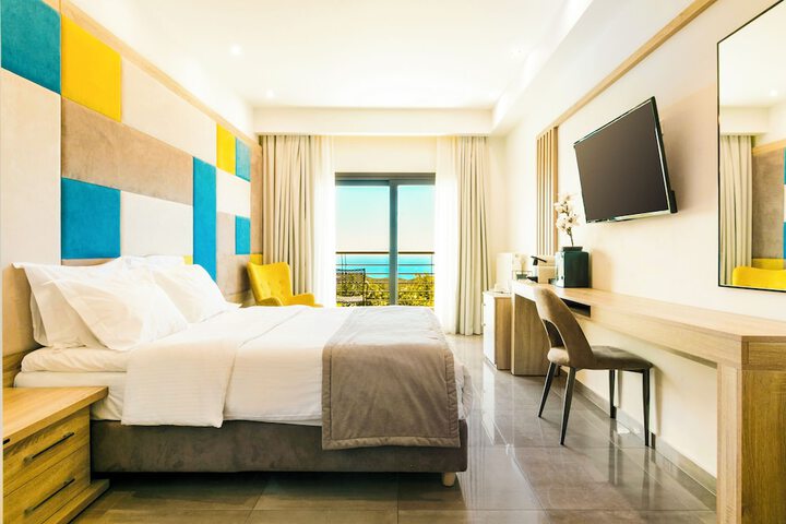 Room 42 of 97
