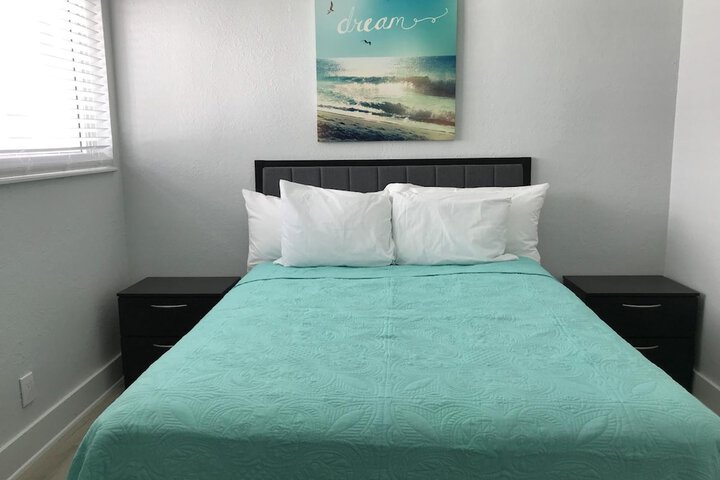 Room 9 of 50