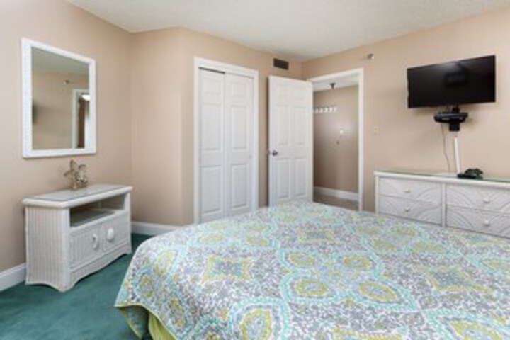 Room 48 of 52