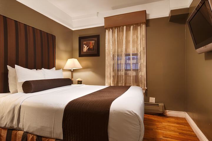 Best Western Plus Hospitality House New York | Bookonline.com