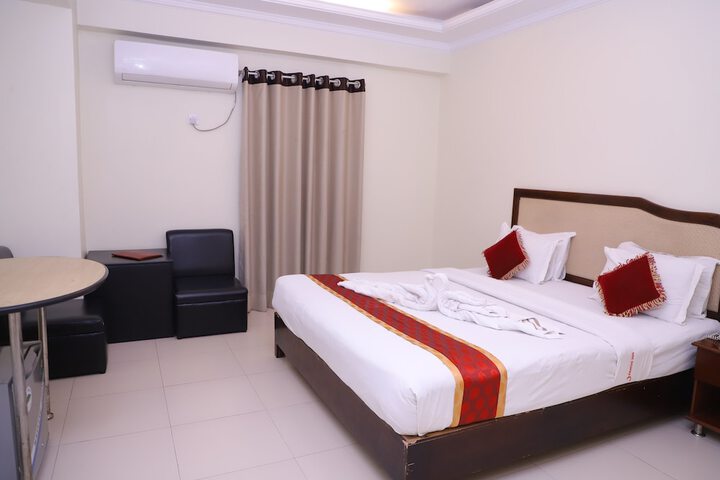 Room 16 of 26