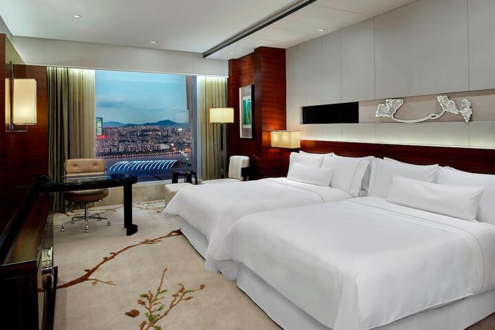 Room 19 of 72