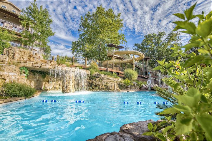 Pool 156 of 220