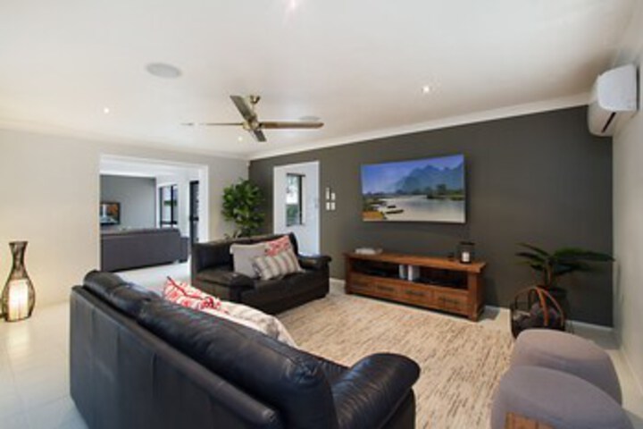 Room 3 of 24