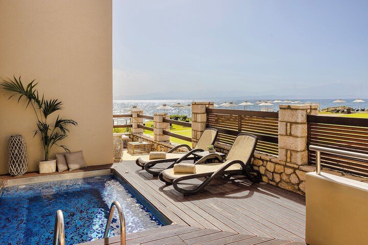 Terrace/Patio 132 of 132