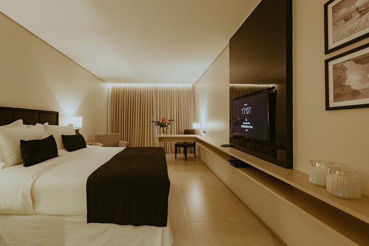 Room 11 of 56