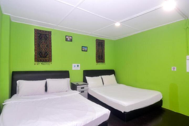 Hotel O Tropical Lodge
