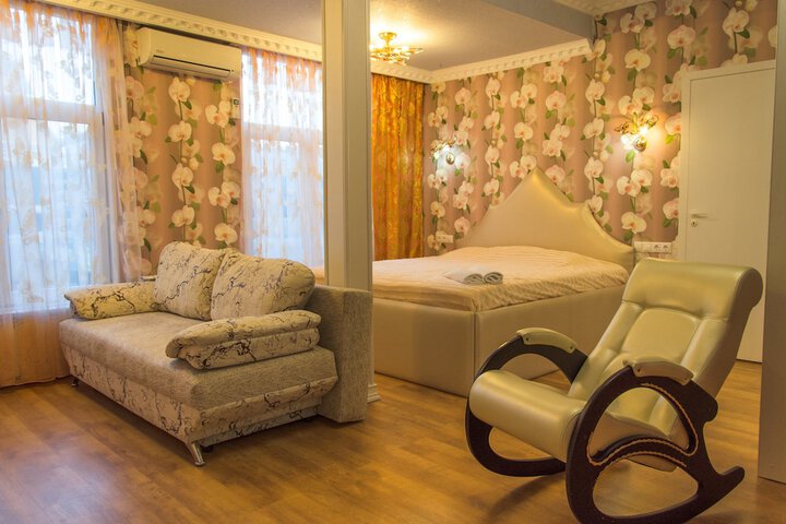 Room 10 of 41
