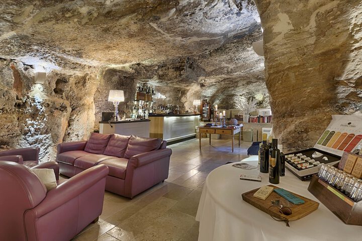 Hotel Interior 4 of 101