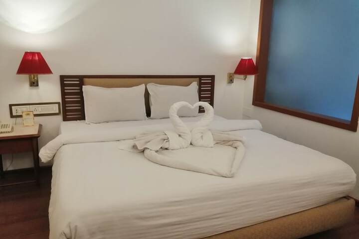 Room 76 of 181