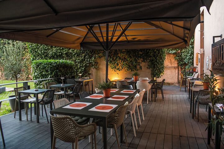 Terrace/Patio 81 of 127