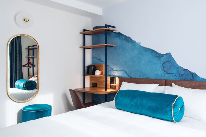 Room 21 of 71