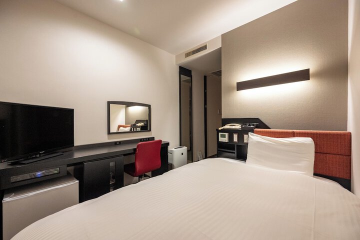 Room 18 of 59