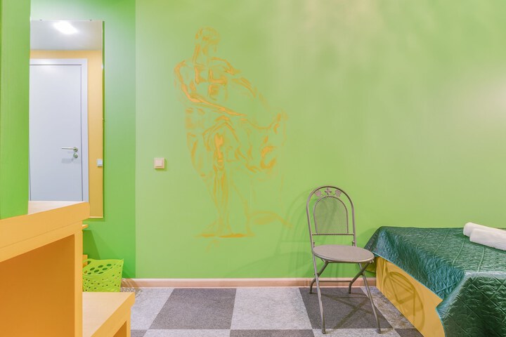 Room 22 of 69