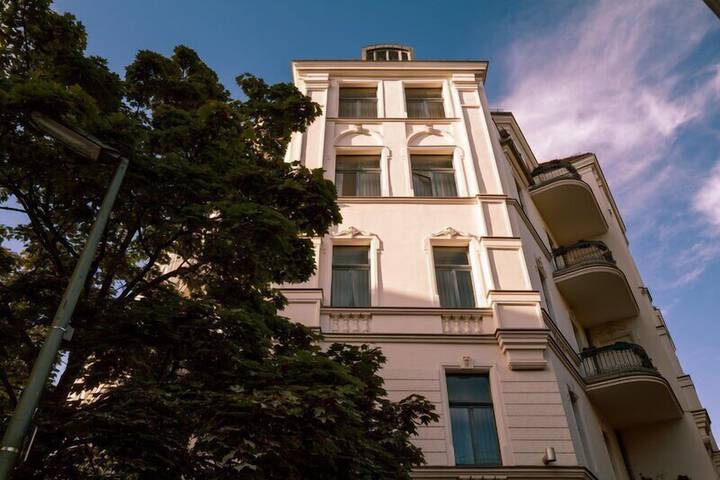 Hotel 156 of 164