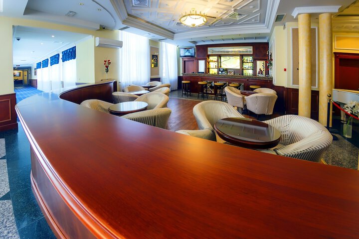 Lounge 55 of 65