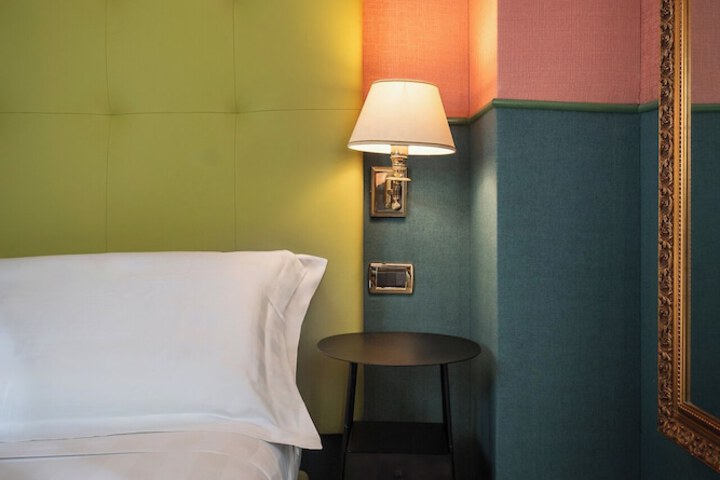 Room 40 of 92