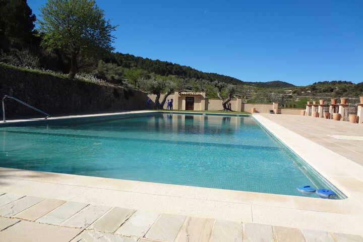 Pool 2 of 2