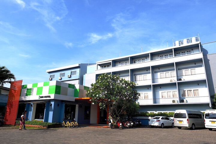 Hotel 38 of 42