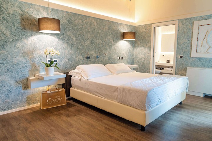 Room 70 of 180