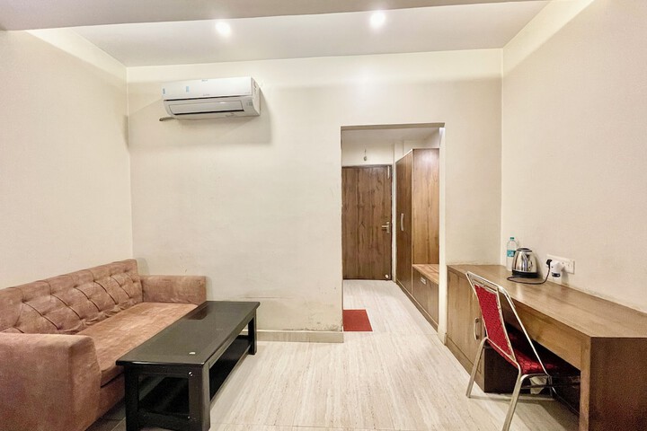 Room 21 of 41