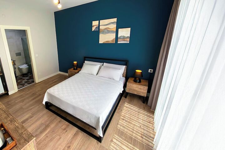 Room 26 of 61